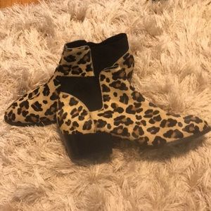 Leopard bootie